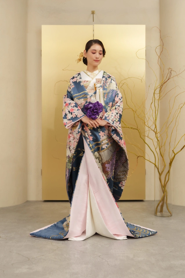 色打掛 桜橋に花筏 - Kimono（着物）- の写真2枚目